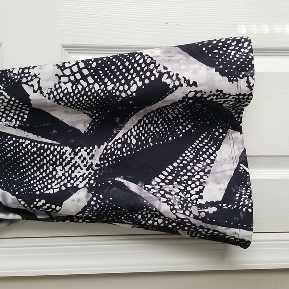 Lululemon Racerback Tank - Picture 2 of 12